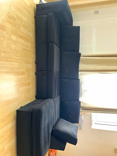 Black velvet corner - velvet,